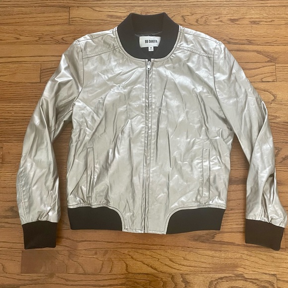 BB Dakota Metallic Champagne Gold Faux Leather Bomber Jacket Women’s Size Medium - Picture 2 of 12